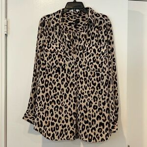 Ann Taylor leopard print pop over blouse